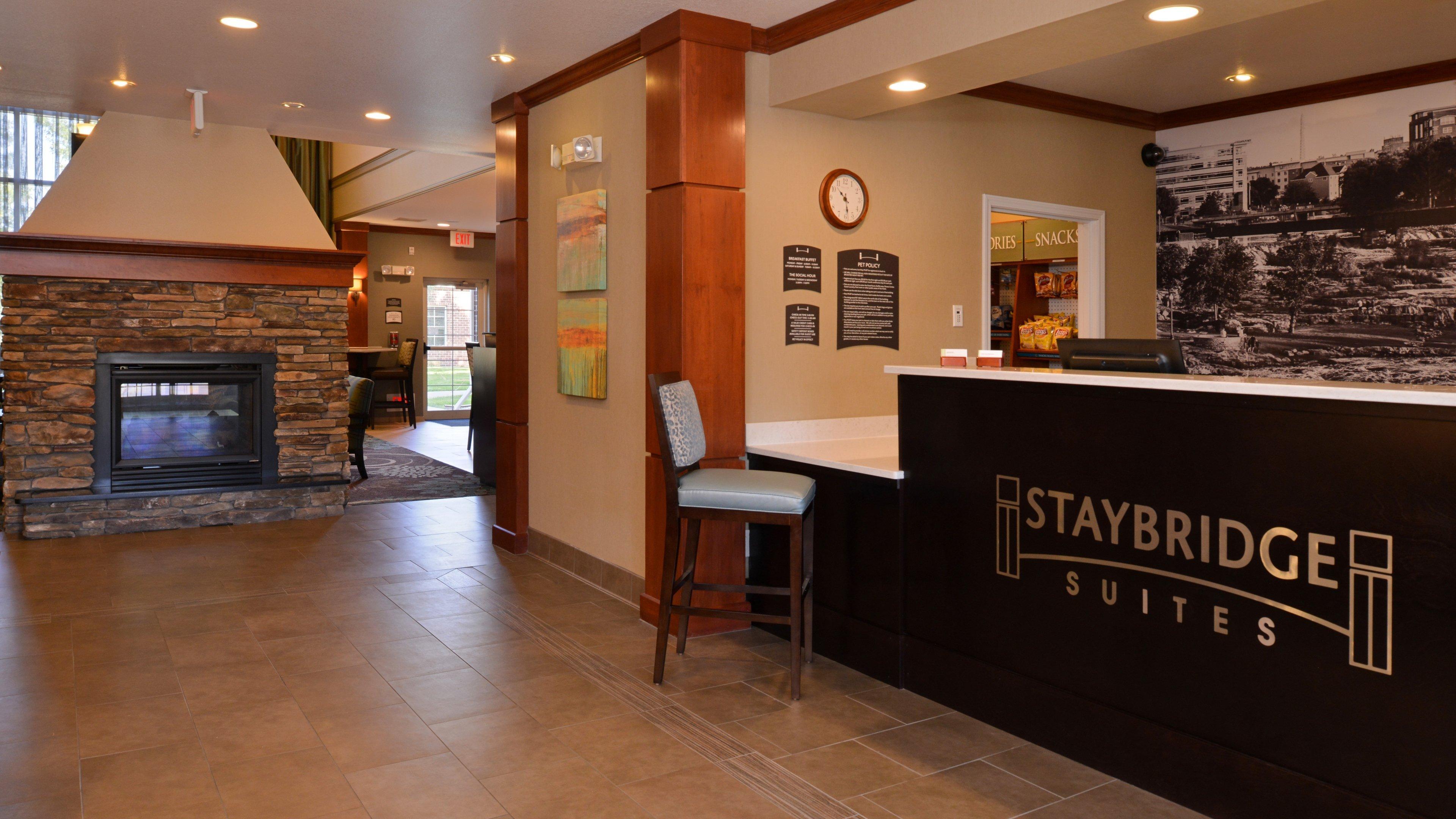 Staybridge Suites Sioux Falls At Empire Mall By Ihg Екстериор снимка