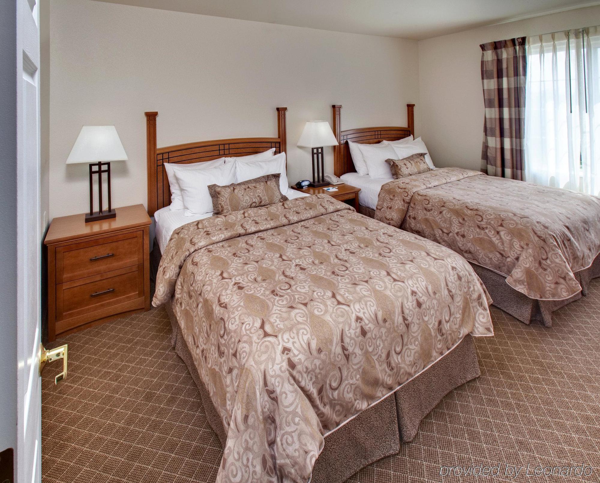 Staybridge Suites Sioux Falls At Empire Mall By Ihg Стая снимка