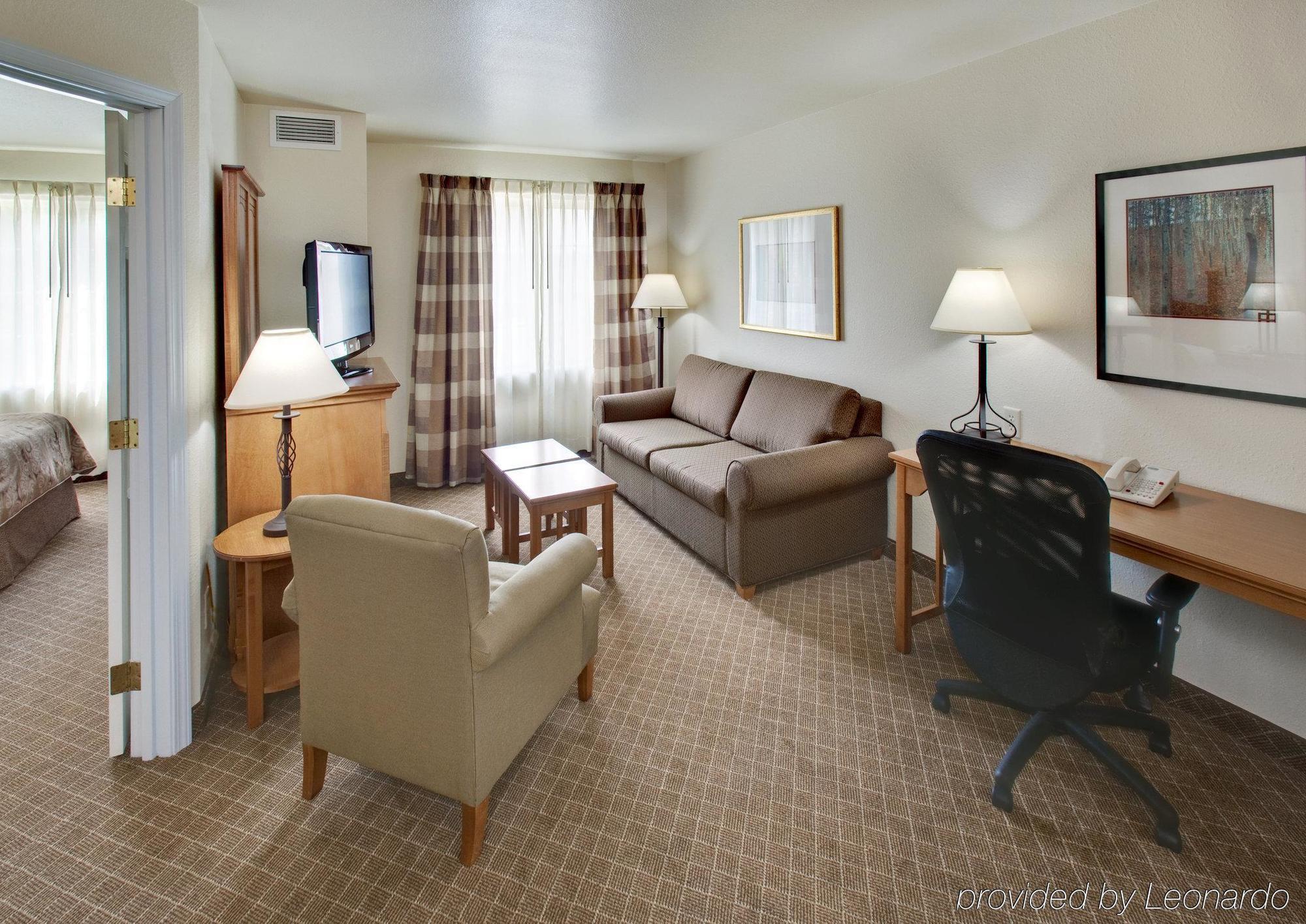 Staybridge Suites Sioux Falls At Empire Mall By Ihg Стая снимка